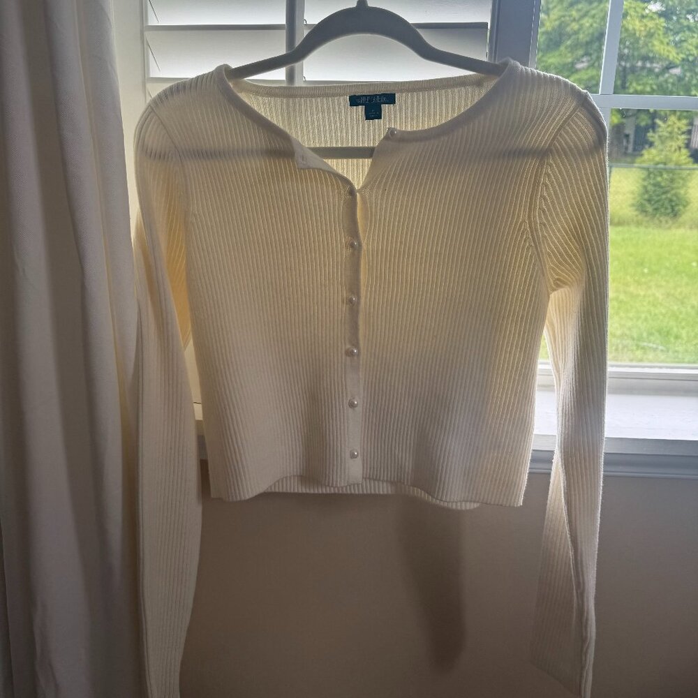 Wild fable pearl button down cardigan